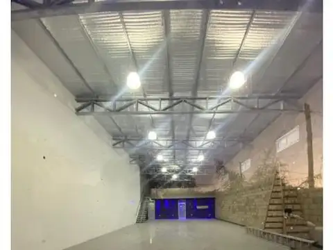 LOCAL COMERCIAL EN VENTA - VELEZ SARFIELD 1900 - FUNES