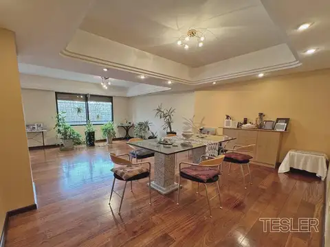 Departamento 5 ambientes con 3 baños