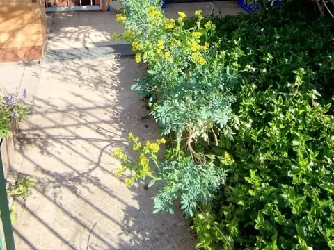 Casa en Venta en Rafael Calzada, USD 48.000