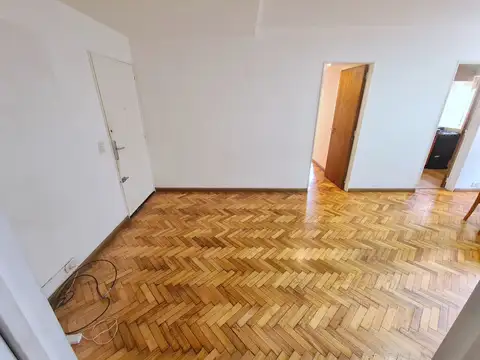 Departamento 5 ambientes con 1 baño