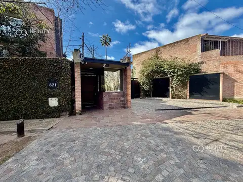 Casa en Alquiler en La Horqueta, USD 2.000