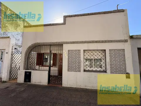 Casa en Villa Primera