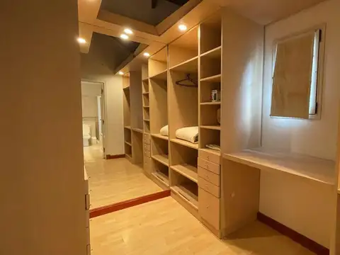 Casa en venta - 5 Dormitorios 2 Baños - 1.024Mts2 - Pinamar