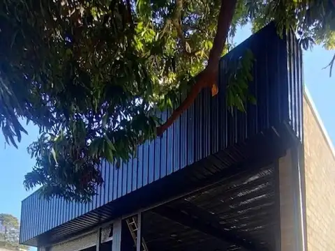 LOCALES A ESTRENAR . Av. 147 Frente al Macro
