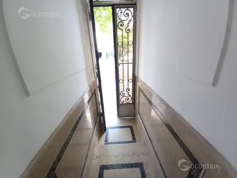 Depto Tipo Casa en Alquiler de 3 ambientes