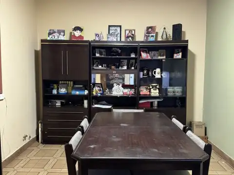 Depto Tipo Casa en Venta 44 años