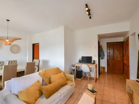 DEPARTAMENTO VENTA LA PLATA 2 DORMITORIOS COCHERA