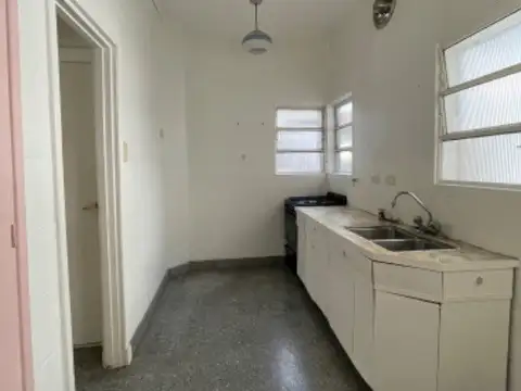 Depto Tipo Casa en Venta de 5 ambientes