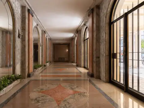Departamento 12 ambientes con 4 baños