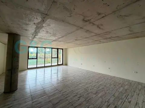 Oficina en Alquiler en Barrio Parque Leloir, USD 800