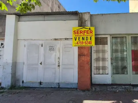 Casa - Venta - Argentina, Tres de Febrero - aguero 2700