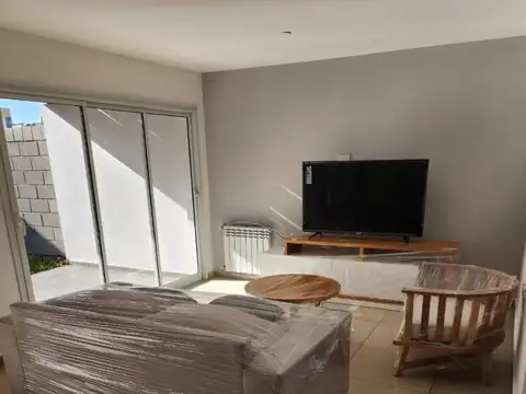 ALQUILER DUPLEX AMOBLADO 3 D, C. DEL BOSQUE, FRENTE E VERDE