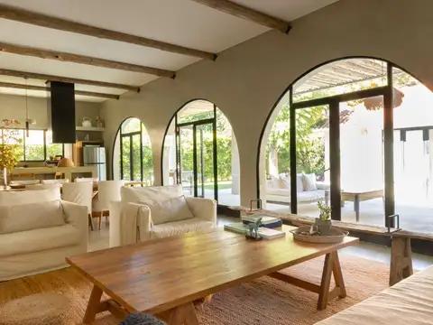 Espectacular casa en alquiler temporario para verano