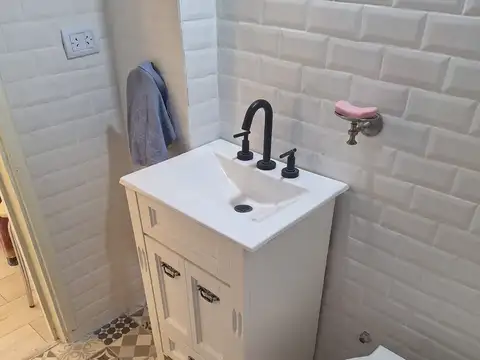 Departamento en Alquiler en Balvanera, $ 450.000