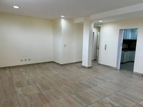 DEPARTAMENTO 4 AMBIENTES CENTRO FLORENCIO VARELA