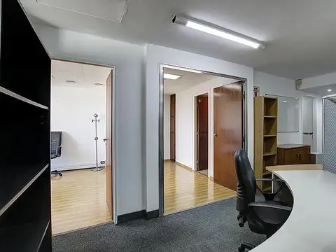 Oficina en Venta en Tribunales, USD 200.000
