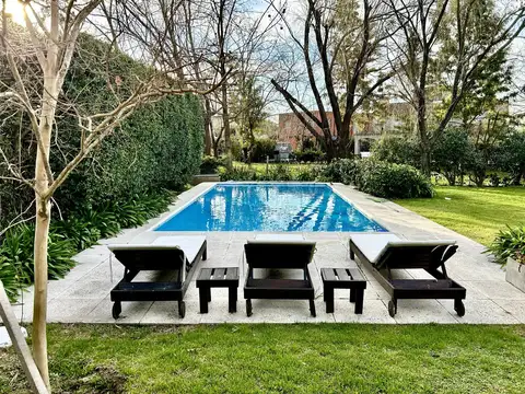 Casa en Alquiler de 4 dormitorios