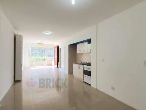 MORENO AL 2200 - 16 AÑOS BALCON VISTA ABIERTA TODO SOL APTO PROFESIONAL