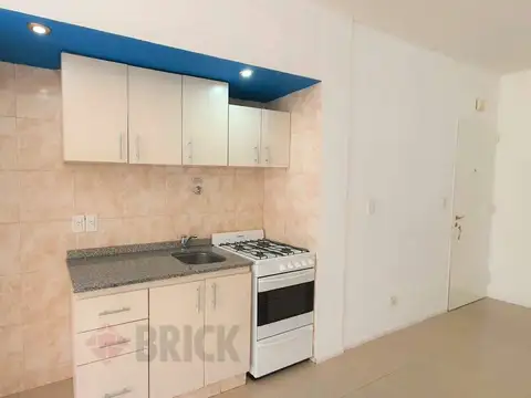 MORENO AL 2200 - 16 AÑOS BALCON VISTA ABIERTA TODO SOL APTO PROFESIONAL