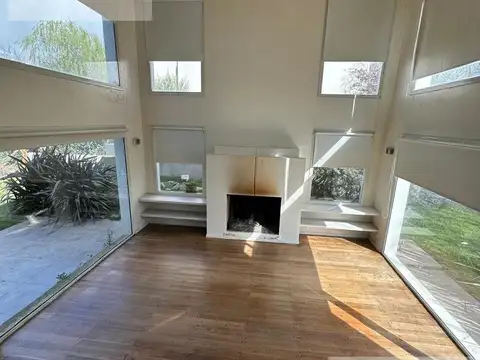 Av. Fleming 691 COUNTRY SIERRAS DEL TANDIL