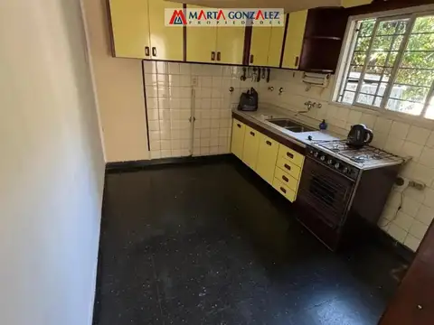 Depto Tipo Casa en Venta con 1 cocheras