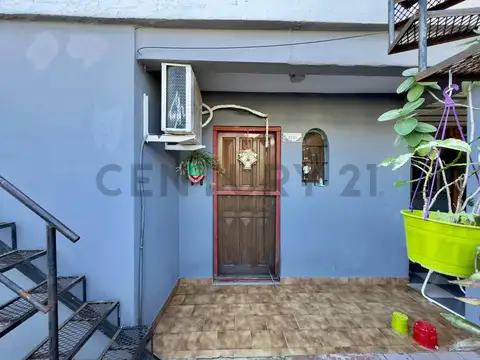 los luceros 2200, Piso 0