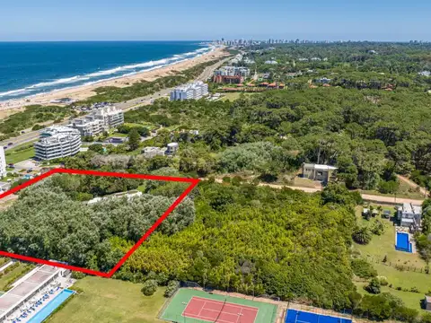 Lote en venta de 1 ha. en Rincon del Indio a 1 cuadra del mar 100