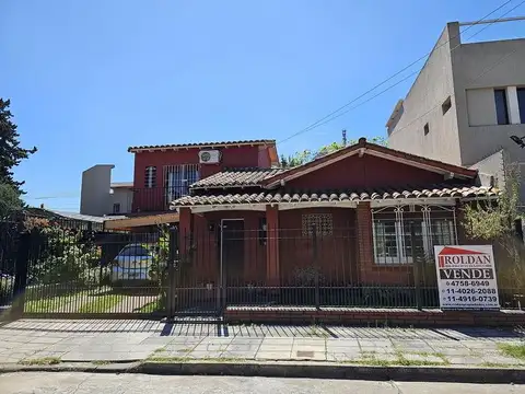 CHALET LOTE 223 M2 - 3 DORMITORIOS - JARDIN - ZONA CENTRICA