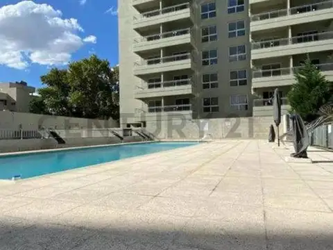 Dpto 2 amb en San Martín Centro. Apto crédito. Permuta