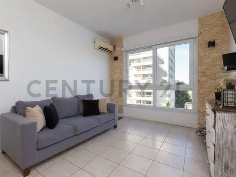 Dpto 2 amb en San Martín Centro. Apto crédito. Permuta