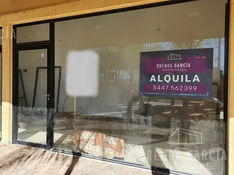 Locales en Venta + Departamento- Colon