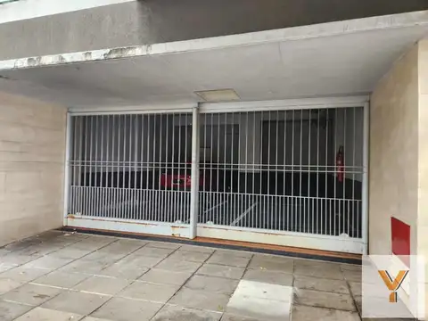 Avenida Independencia e/ Chacabuco y Piedras