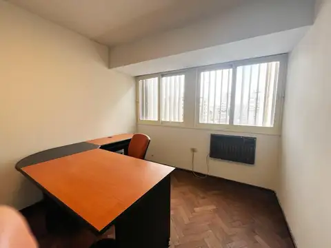 Oficina en Alquiler al Oeste