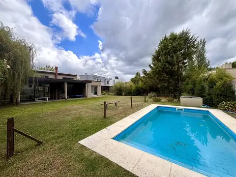 Casa en Venta en San Isidro Labrador, USD 345.000