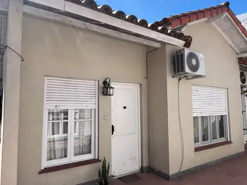 PH de 3 Ambientes a 2 Cuadras de Las Lomitas