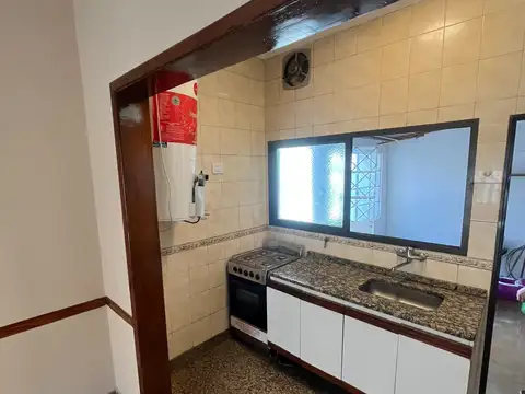 Depto Tipo Casa 3 ambientes con 1 baño