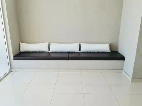 Departamento en Alquiler con 1 cocheras