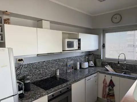 Departamento 3 ambientes con 2 baños