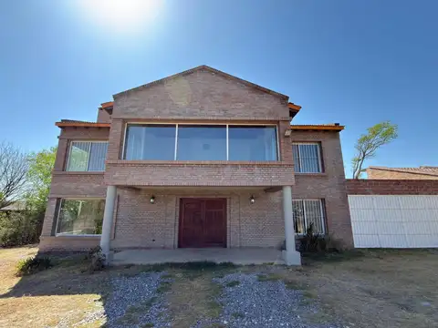 Casa en Alquiler en Zona Centro, $ 1.700.000