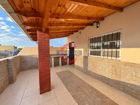 VENTA DEPTO 2 AMBIENTES (con posibilidad de hacer 1 dorm mas) CON AMPLIA TERRAZA EN CARAPACHAY