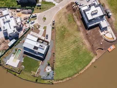 Terreno en Venta de 1677,0 m2