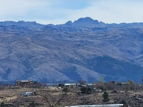 Terreno en Venta de 1944,0 m2