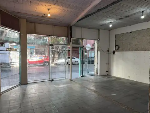Local en Alquiler 45 años