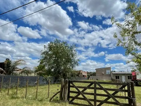 Terreno en Villa Victoria