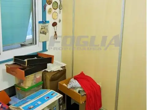 3 AMBIENTES PLANTA BAJA CON PATIO ESTADOS UNIDOS 1800.