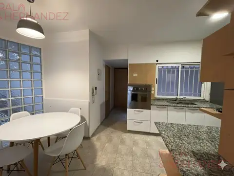 Departamento en Alquiler con 1 cocheras