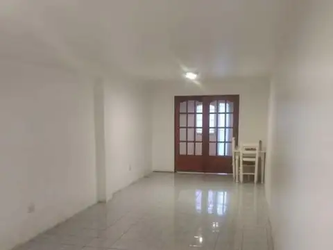 Casa en Venta en Berazategui, USD 130.000