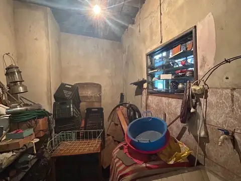 Casa 5 ambientes con 2 baños