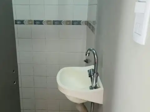 Depto Tipo Casa Monoambiente con 1 baño