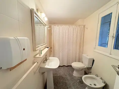 Oficina en Alquiler en Acassuso Libertador  /  Solis, $ 1.600.000